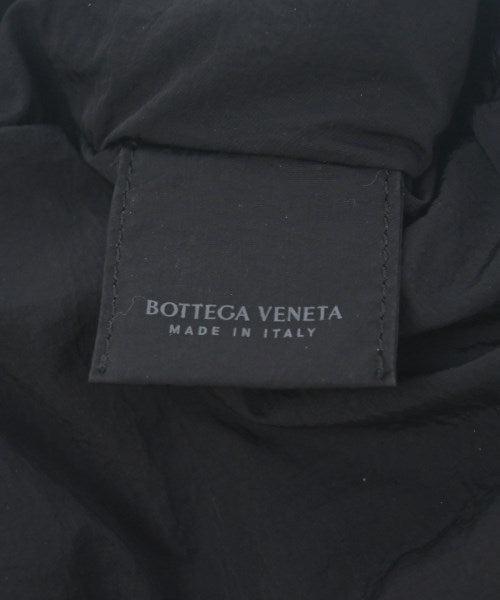 BOTTEGA VENETA คลัตช์