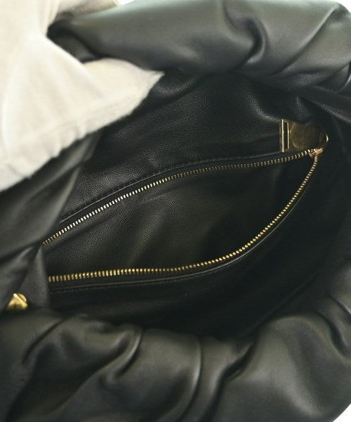 BOTTEGA VENETA คลัตช์