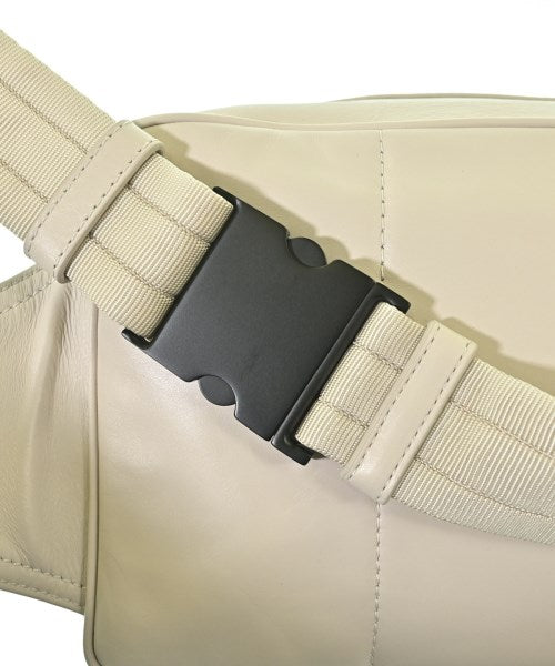 BOTTEGA VENETA กระเป๋าสะพาย