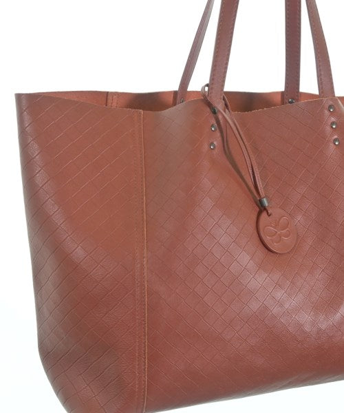 BOTTEGA VENETA กระเป๋าถือขนาดใหญ่