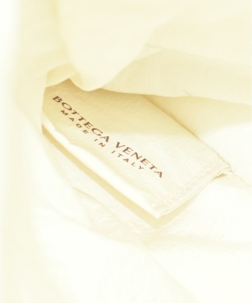 BOTTEGA VENETA คลัตช์