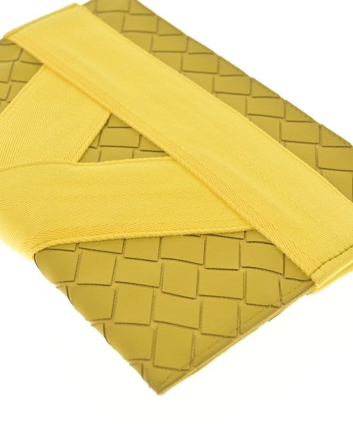 BOTTEGA VENETA คลัตช์