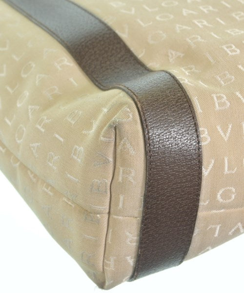 BVLGARI กระเป๋าถือขนาดใหญ่