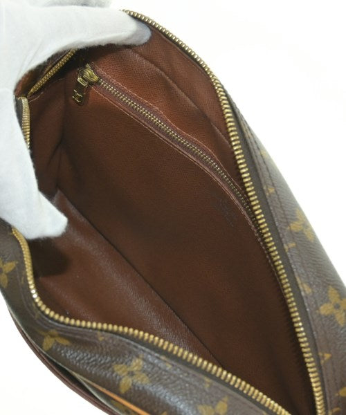 LOUIS VUITTON กระเป๋าสะพาย