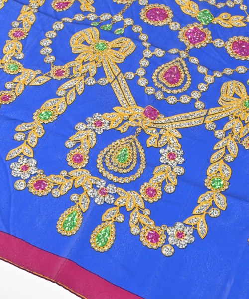 Cartier ผ้าพันคอ