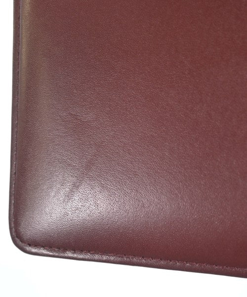 Cartier คลัตช์