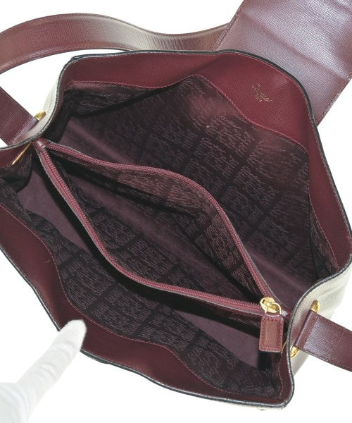 Cartier กระเป๋าสะพาย