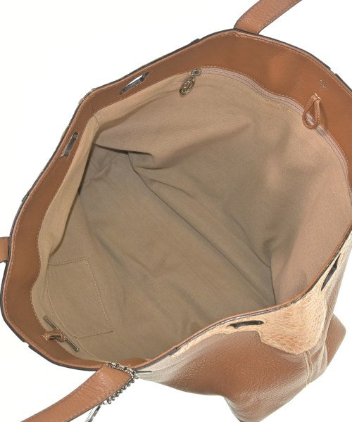 Cartier กระเป๋าถือขนาดใหญ่