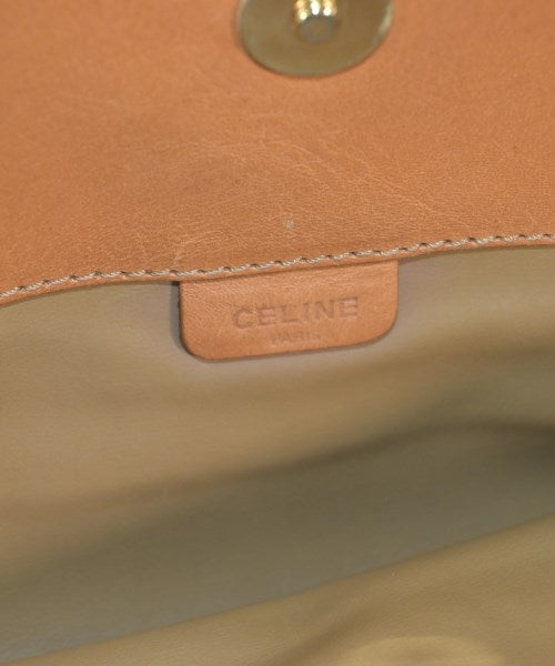 CELINE คลัตช์