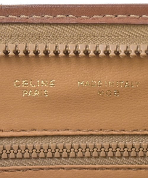 CELINE คลัตช์