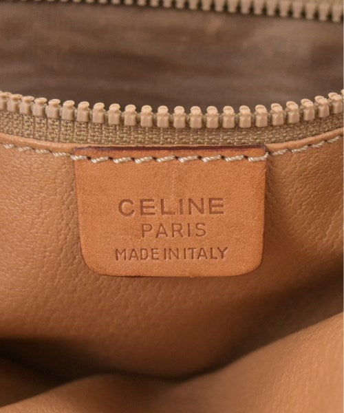CELINE คลัตช์