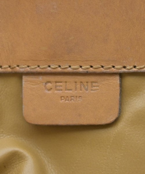 CELINE คลัตช์