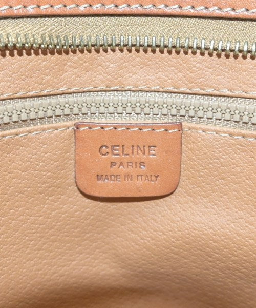 CELINE คลัตช์