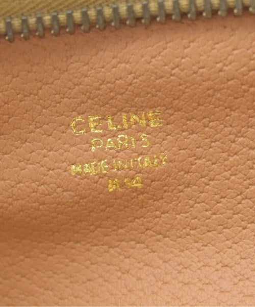 CELINE คลัตช์