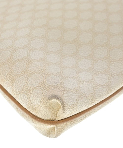 CELINE คลัตช์