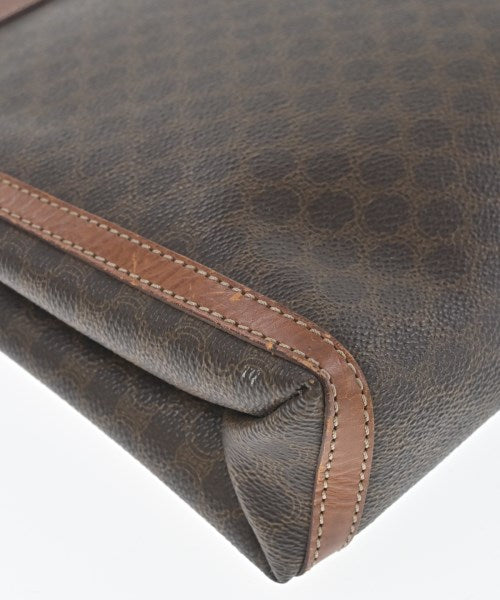 CELINE คลัตช์