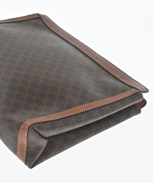 CELINE คลัตช์