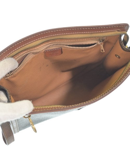 CELINE คลัตช์