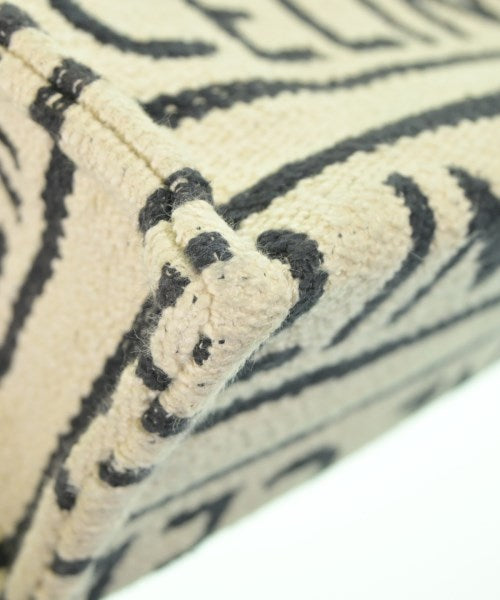 CELINE กระเป๋าถือ