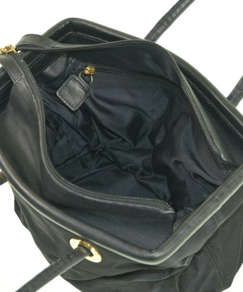 CELINE กระเป๋าถือ