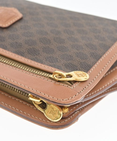 CELINE คลัตช์