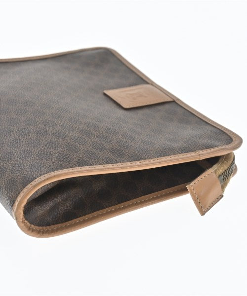 CELINE คลัตช์