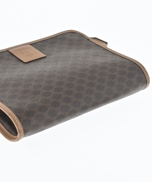 CELINE คลัตช์