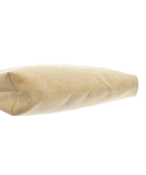 CELINE คลัตช์