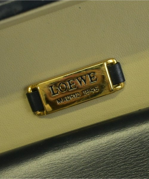 LOEWE กระเป๋าถือ