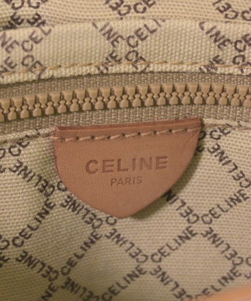 CELINE คลัตช์