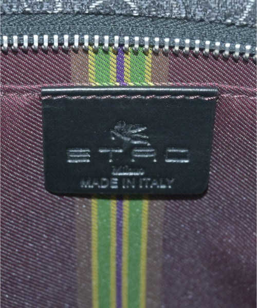 ETRO คลัตช์