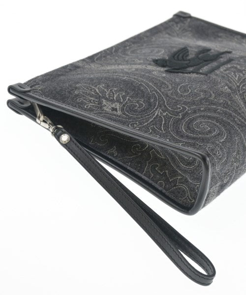 ETRO คลัตช์