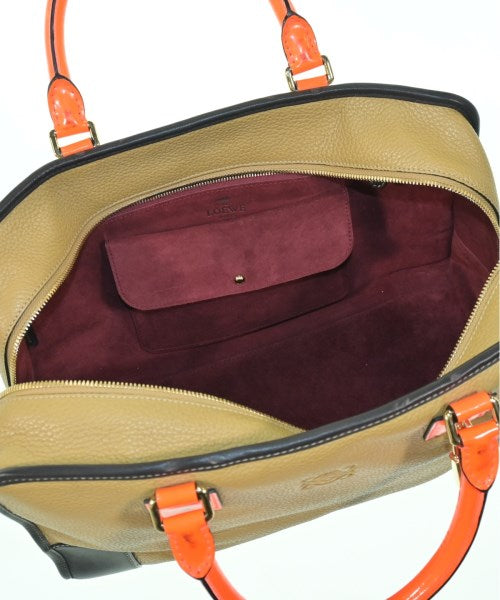 LOEWE กระเป๋าใส่อุปกรณ์ขนาดใหญ่