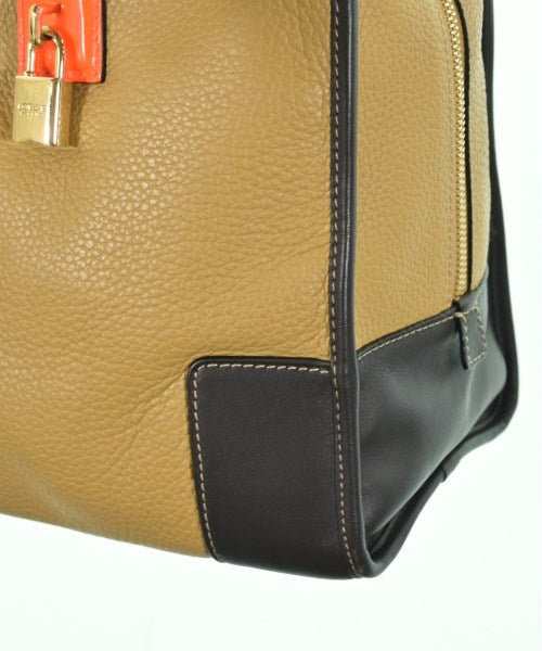 LOEWE กระเป๋าใส่อุปกรณ์ขนาดใหญ่