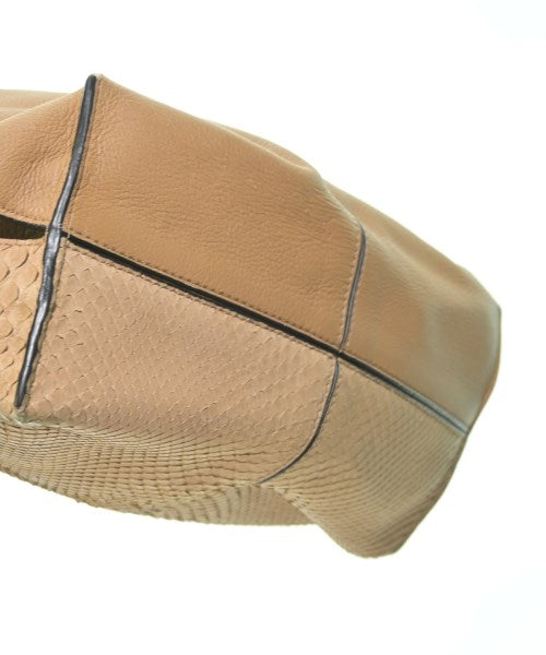 LOEWE กระเป๋าถือขนาดใหญ่