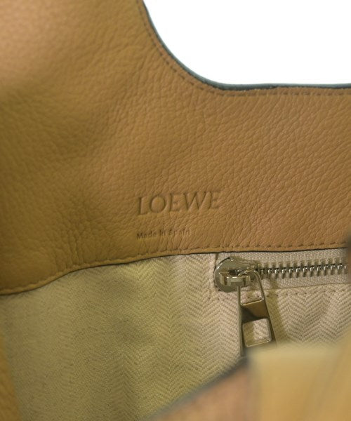 LOEWE กระเป๋าถือขนาดใหญ่