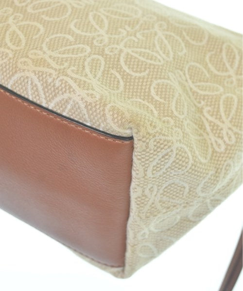 LOEWE กระเป๋า อื่น