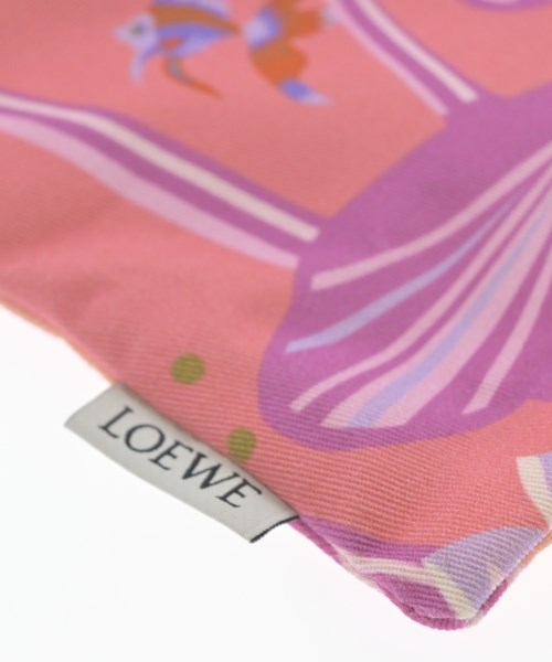 LOEWE กระเป๋า