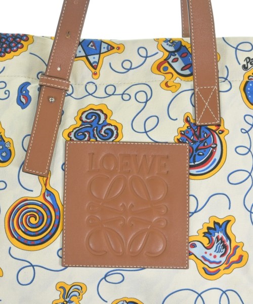 LOEWE กระเป๋าถือขนาดใหญ่