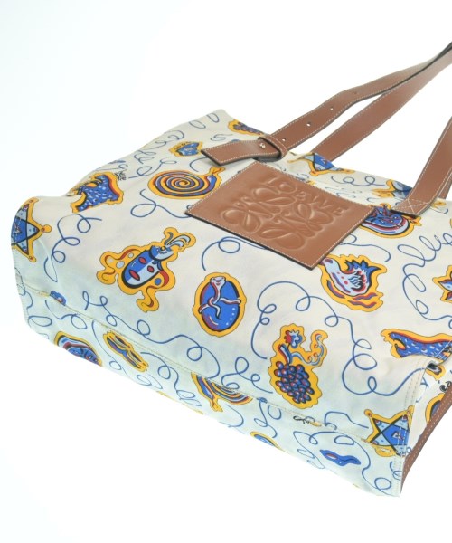 LOEWE กระเป๋าถือขนาดใหญ่