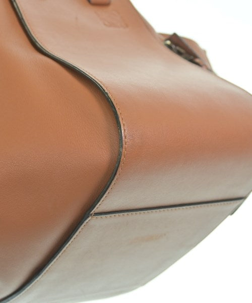 LOEWE กระเป๋าถือ