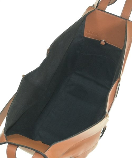 LOEWE กระเป๋าถือ