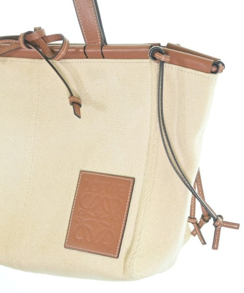 LOEWE กระเป๋าถือขนาดใหญ่