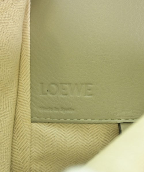 LOEWE กระเป๋าสะพาย