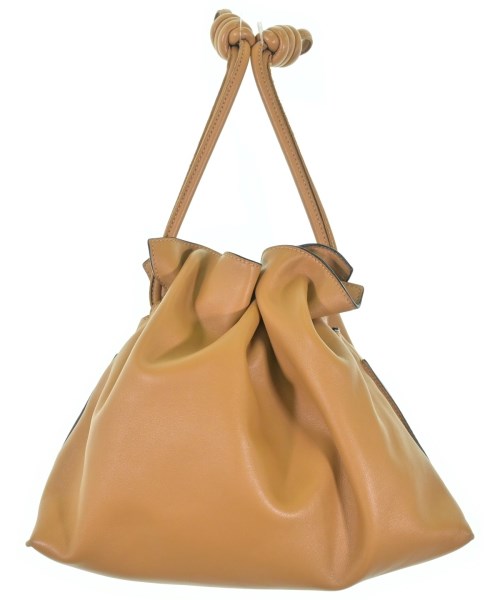 LOEWE คลัตช์