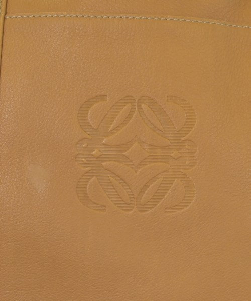 LOEWE กระเป๋าถือขนาดใหญ่
