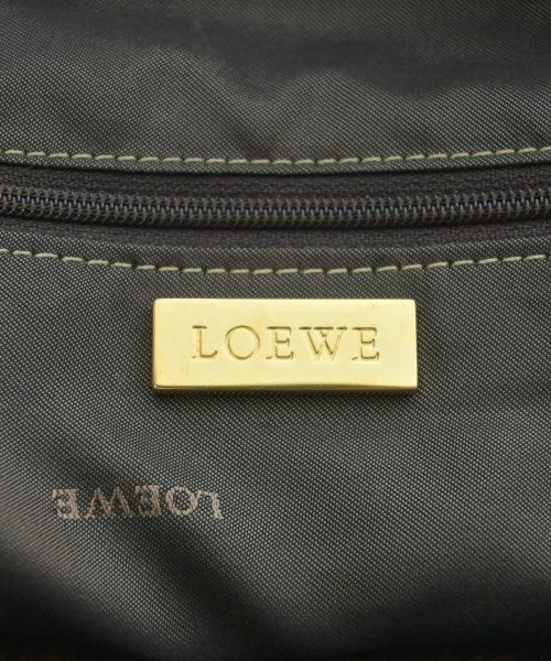 LOEWE กระเป๋าถือ