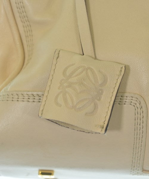 LOEWE กระเป๋าถือ