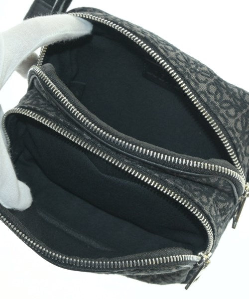 LOEWE กระเป๋าสะพาย