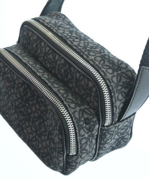 LOEWE กระเป๋าสะพาย